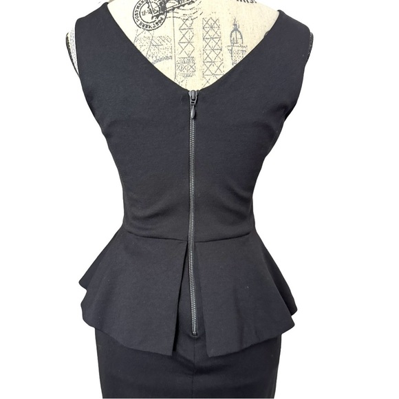 New Banana Republic Black Peplum Dress, Cocktail, Party, Stretch, size 2 - Picture 6 of 15